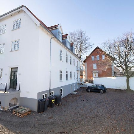 Adnana - 3 bedroom - Modern Living Apartment - Aalborg Center Exteriör bild